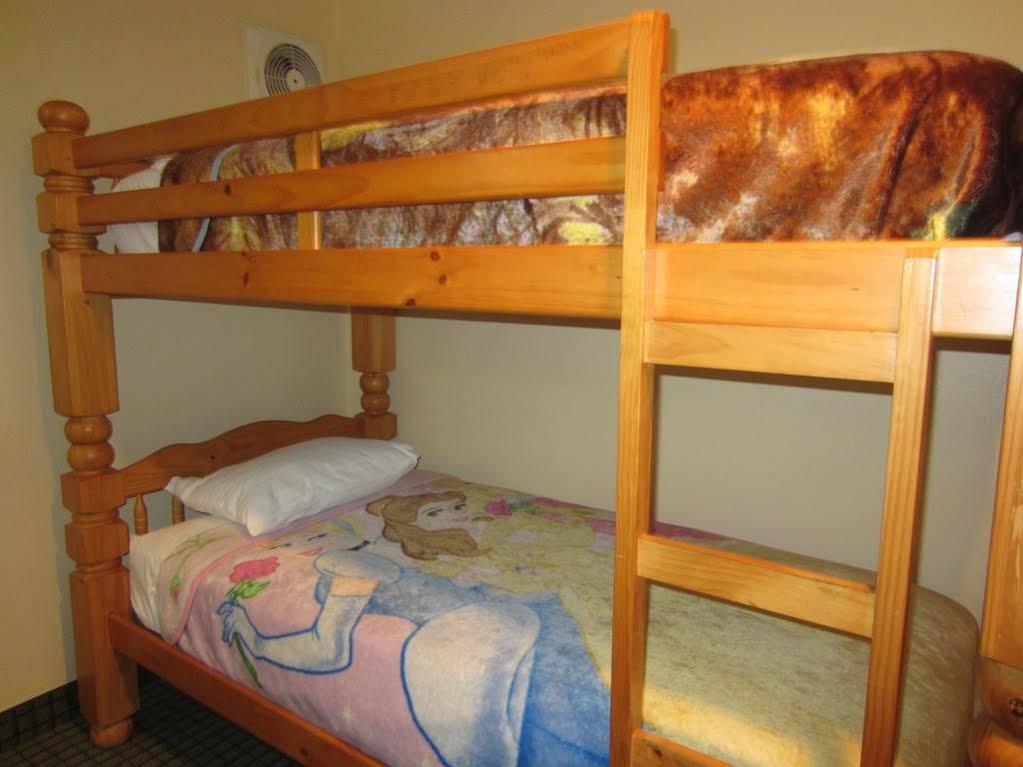 Capri Suites Anaheim Esterno foto