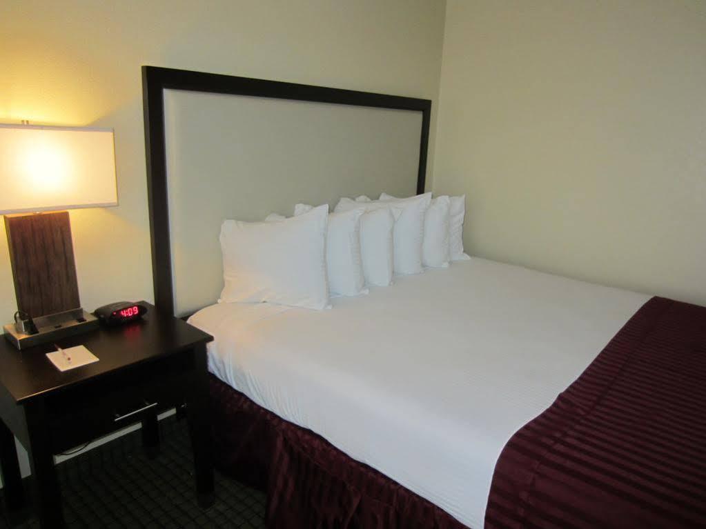 Capri Suites Anaheim Esterno foto