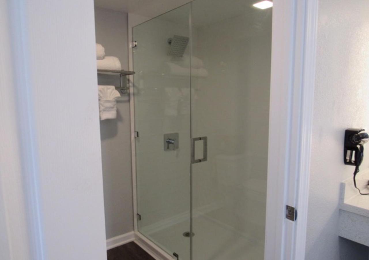 Capri Suites Anaheim Esterno foto
