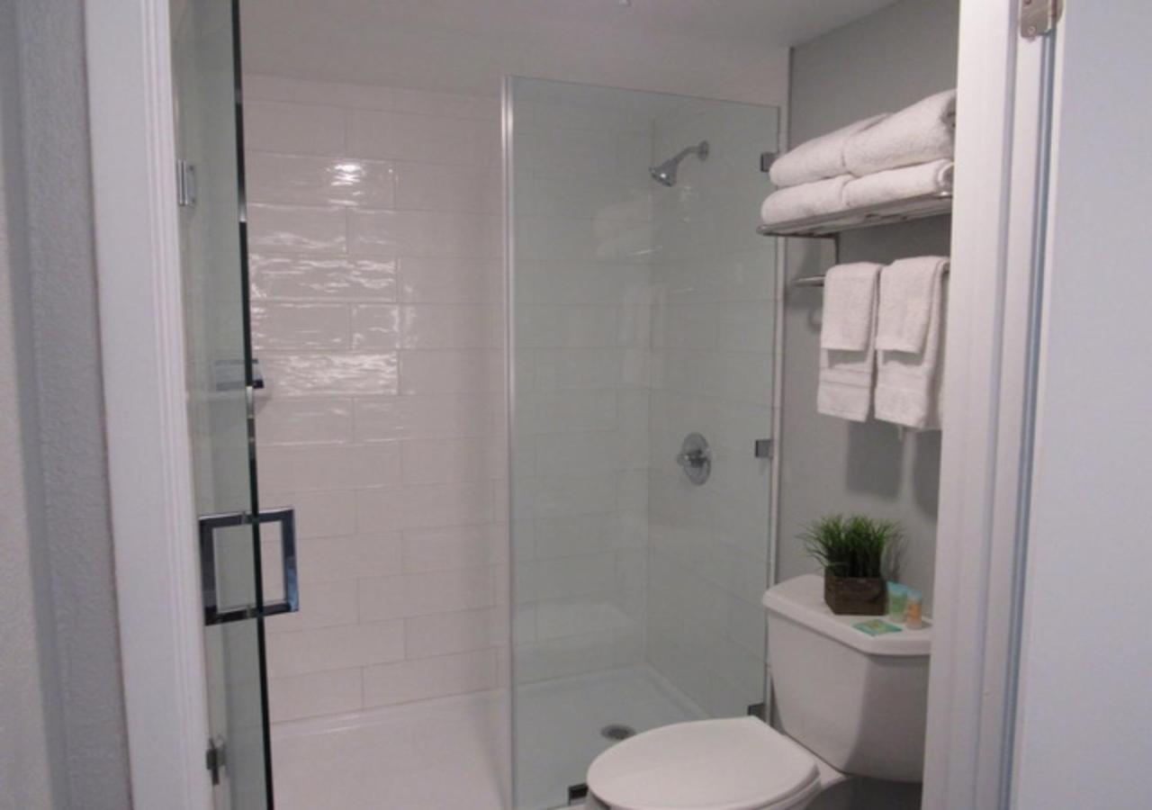 Capri Suites Anaheim Esterno foto