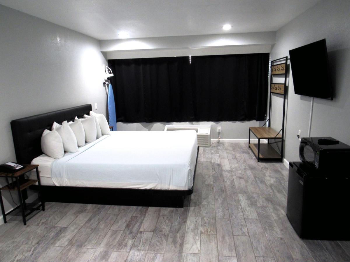 Capri Suites Anaheim Esterno foto