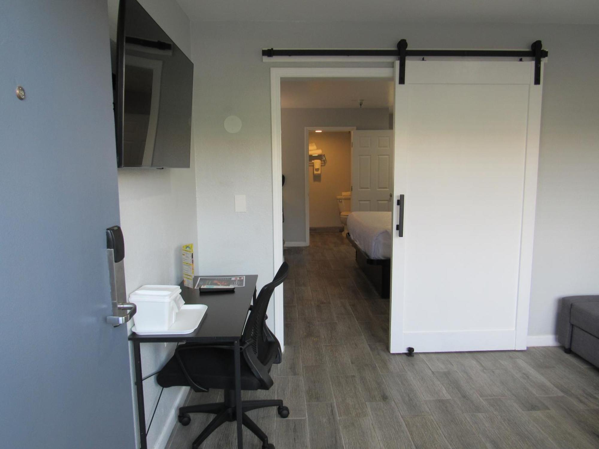 Capri Suites Anaheim Esterno foto