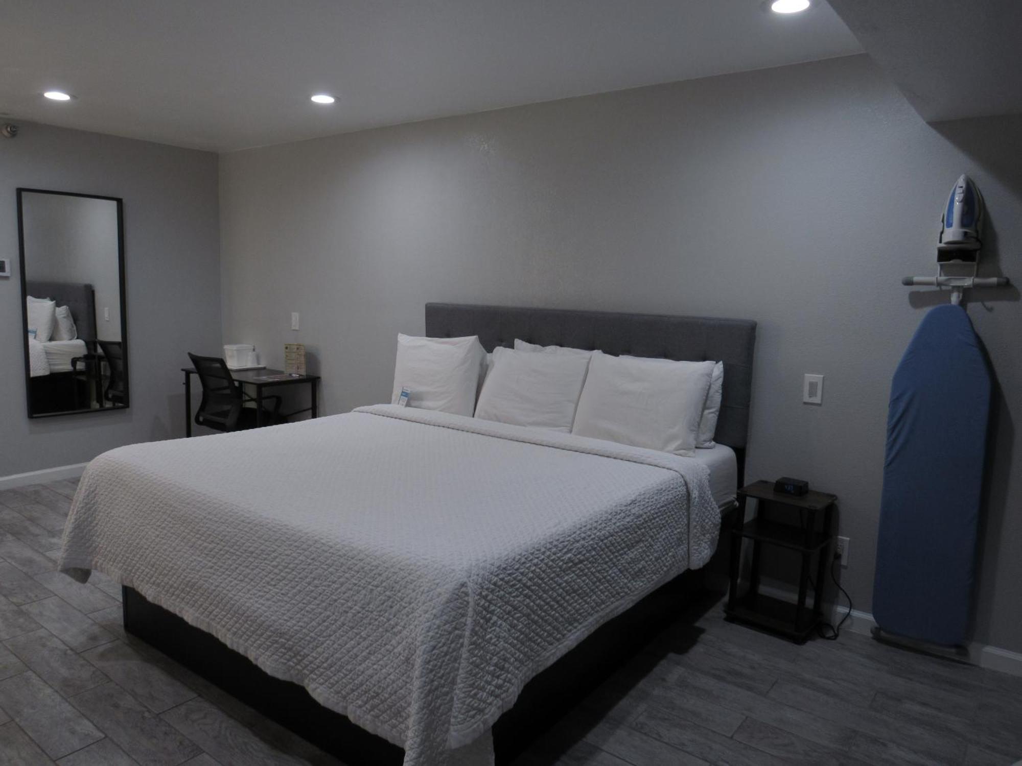 Capri Suites Anaheim Esterno foto