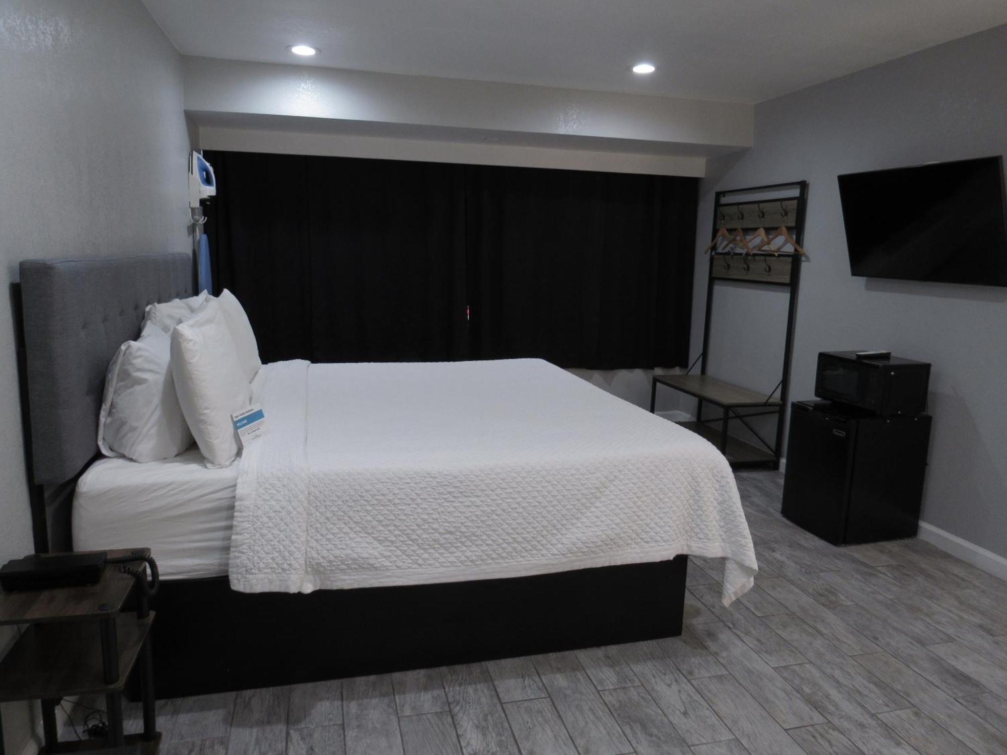 Capri Suites Anaheim Esterno foto